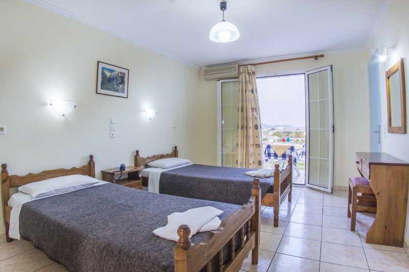 Sunshine hotel hot sale zante